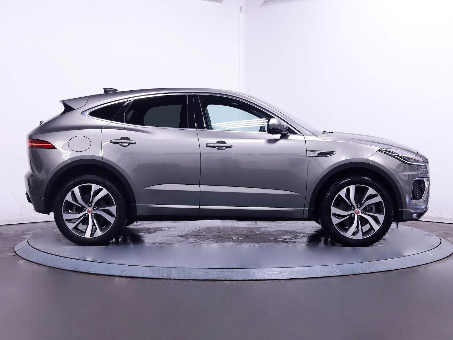 Used Jaguar E-Pace 2021 for sale - 76423235: Photo 8