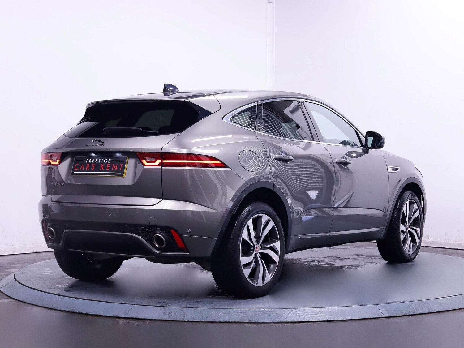 Used Jaguar E-Pace 2021 for sale - 76423235: Photo 9