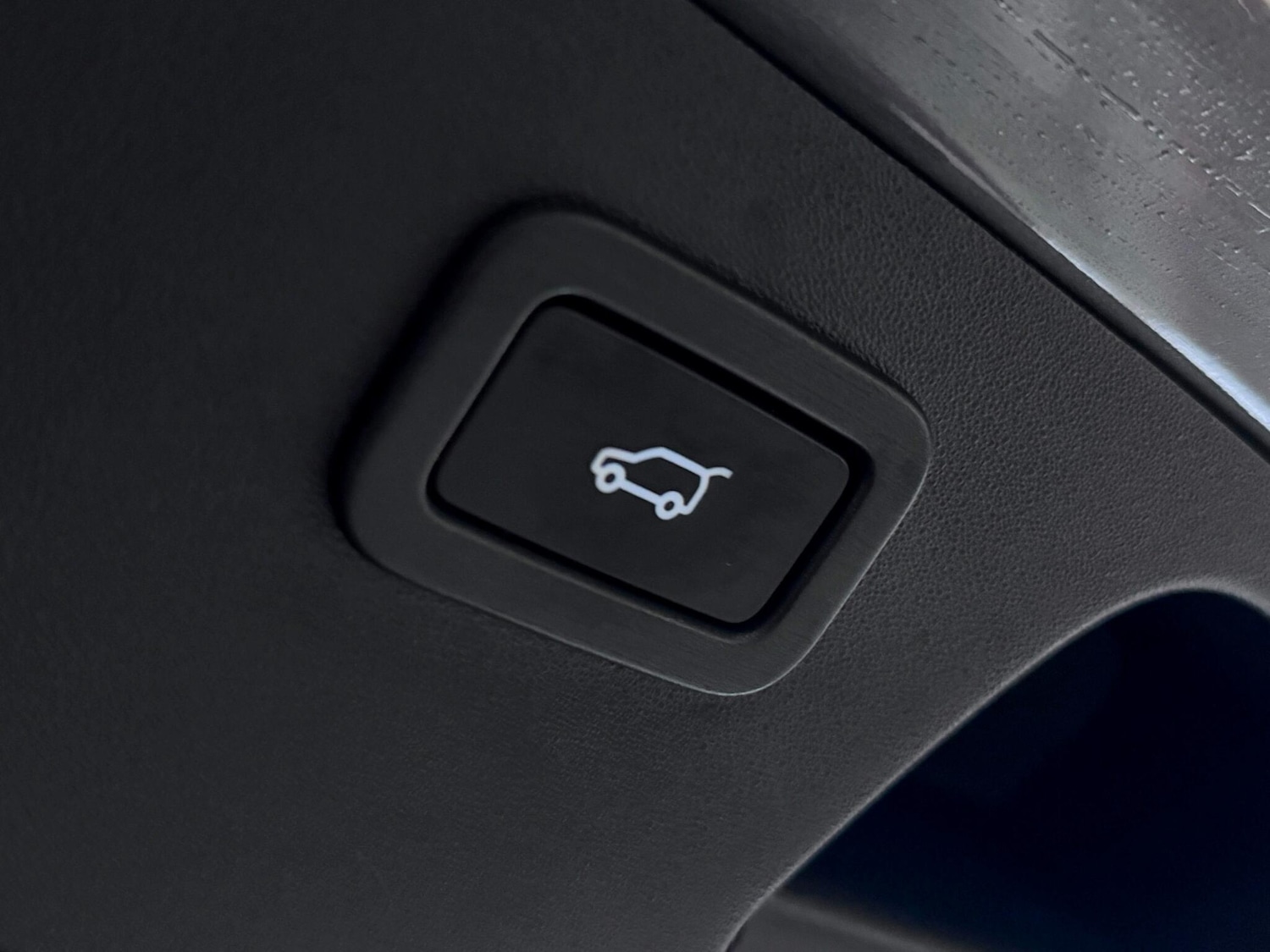 Used Jaguar E-Pace 2021 for sale - 77254683: Photo 13