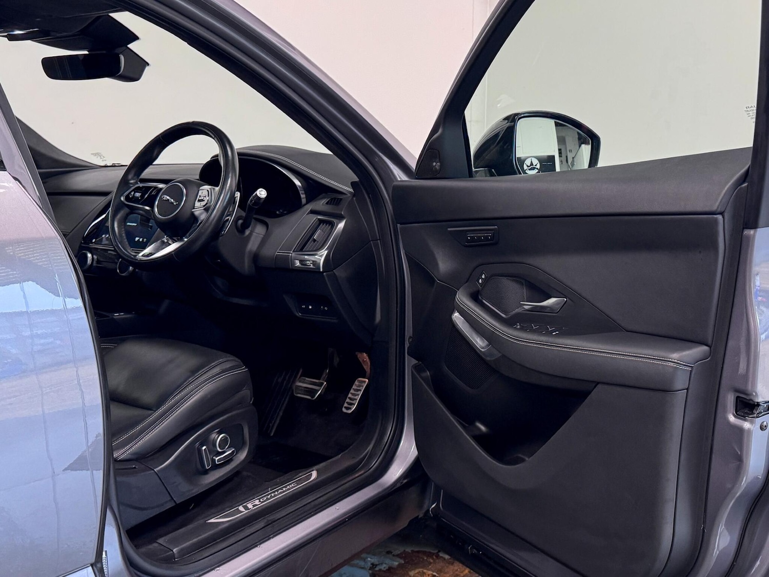 Used Jaguar E-Pace 2021 for sale - 77254683: Photo 14