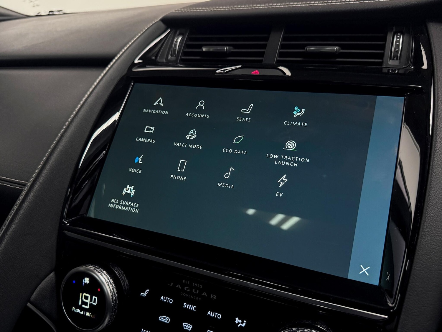 Used Jaguar E-Pace 2021 for sale - 77254683: Photo 37