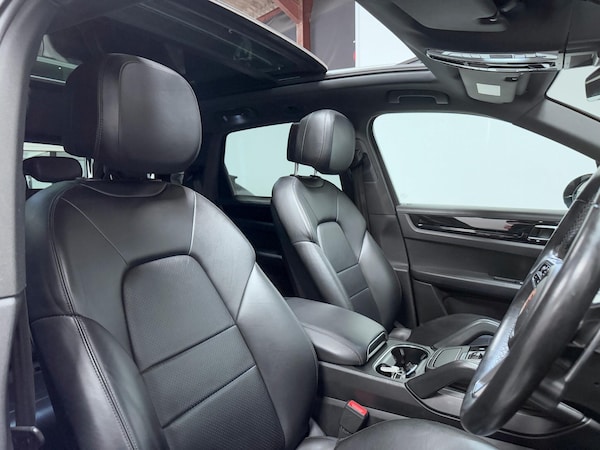 Used Porsche Cayenne 2018 for sale - 75153518: Photo 27