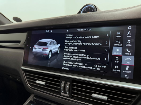 Used Porsche Cayenne 2018 for sale - 75153518: Photo 61
