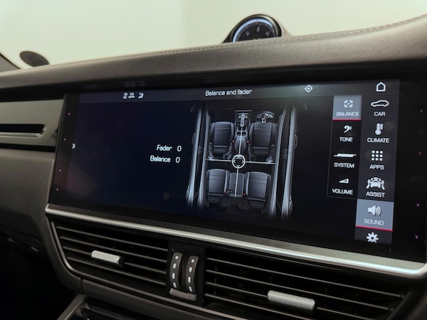 Used Porsche Cayenne 2018 for sale - 75153518: Photo 67