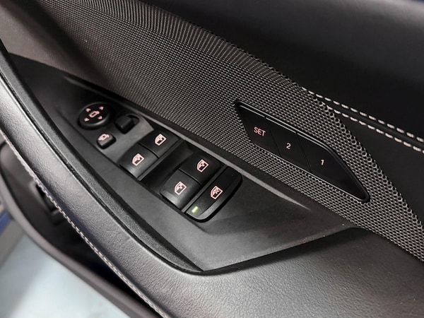 Used BMW i4 2022 for sale - 75429993: Photo 18