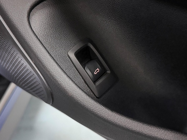 Used BMW i4 2022 for sale - 75429993: Photo 19