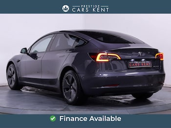 Used Tesla Model 3 2022 for sale - 77050074: Photo