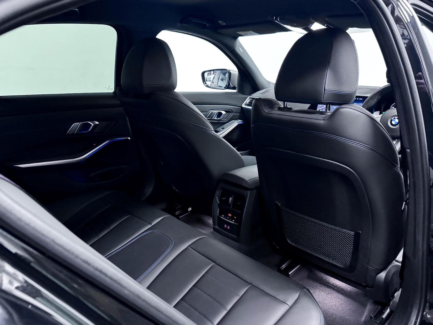 Used BMW 3 Series 2022 for sale - 77175222: Photo 27