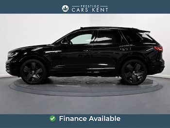 Used Volkswagen Touareg 2024 for sale - 79669377: Photo