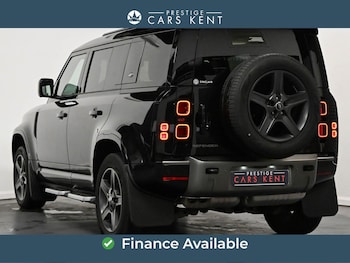 Used Land Rover Defender 2024 for sale - 79495847: Photo