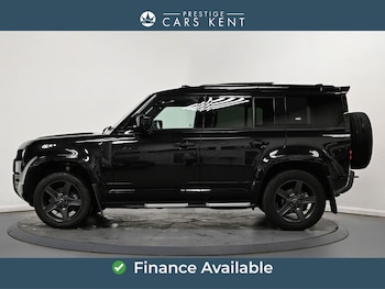 Used Land Rover Defender 2024 for sale - 79495847: Photo