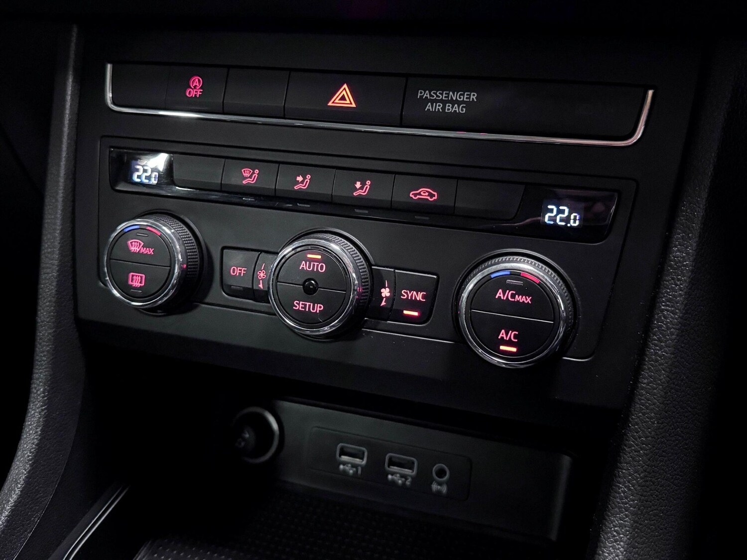 Used SEAT Ateca 2017 for sale - 75707877: Photo 27