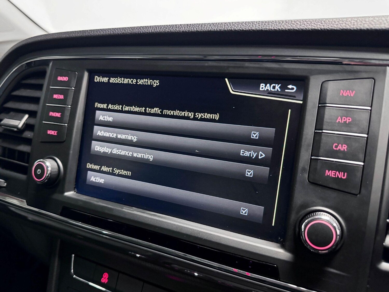 Used SEAT Ateca 2017 for sale - 75707877: Photo 41