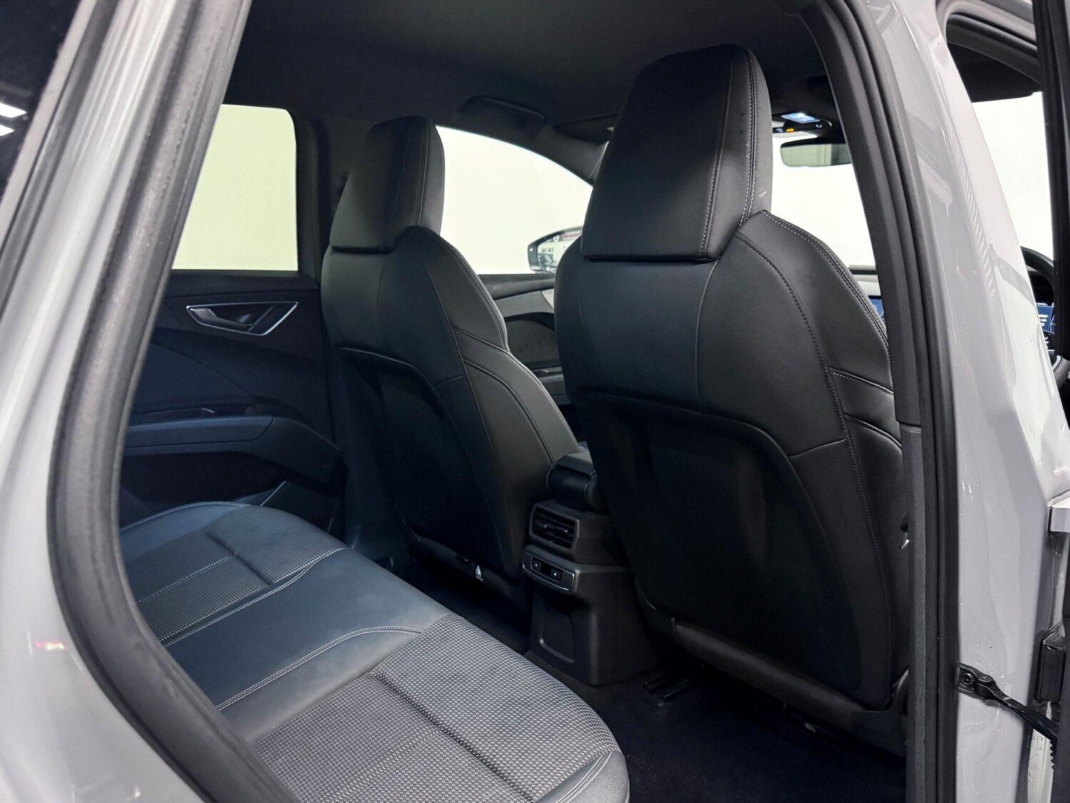 Used Audi Q4 e-tron 2023 for sale - 77190612: Photo 21