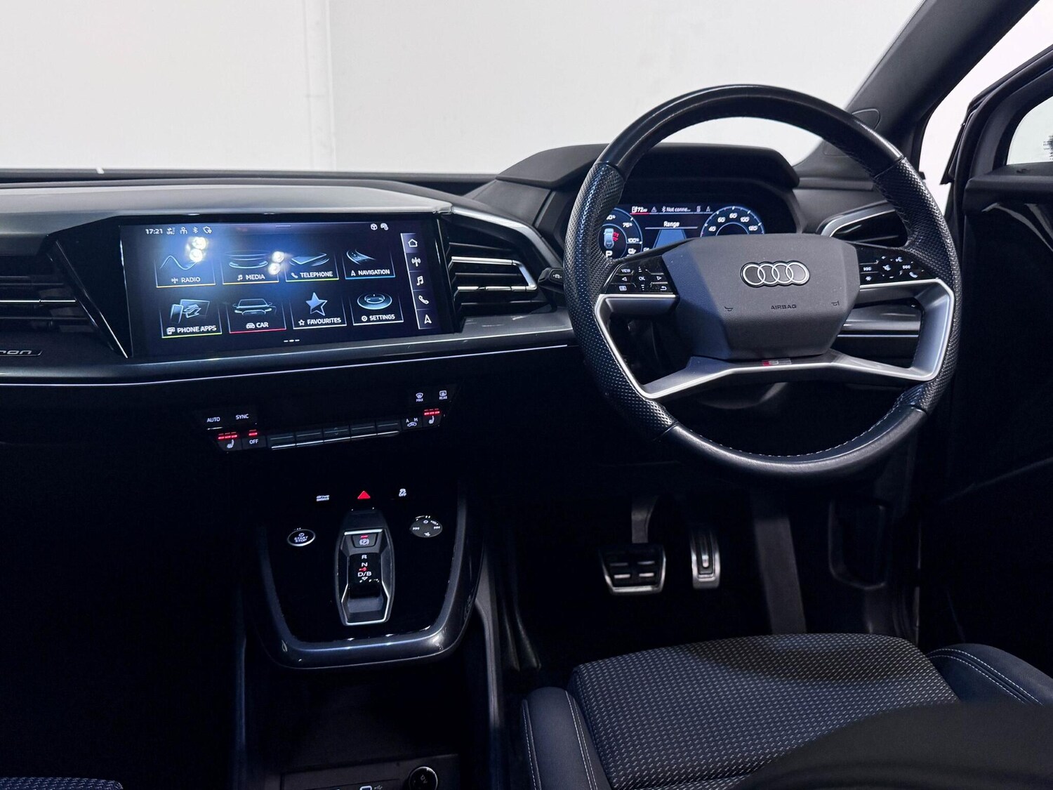 Used Audi Q4 e-tron 2023 for sale - 77190612: Photo 30