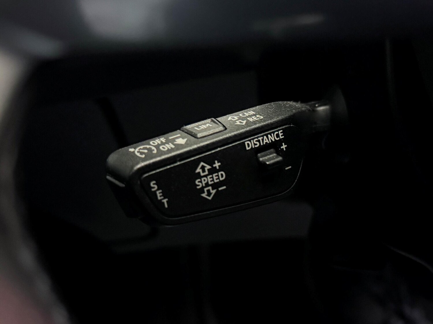 Used Audi Q4 e-tron 2023 for sale - 77190612: Photo 32