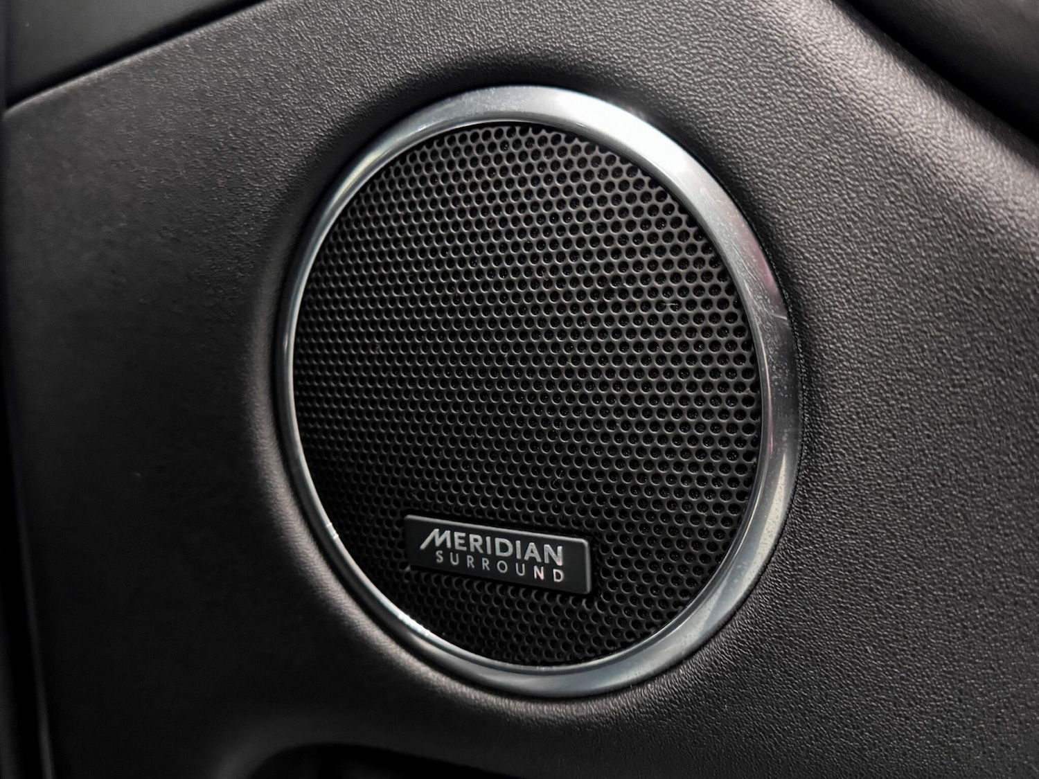 Used Land Rover Discovery Sport 2022 for sale - 76728308: Photo 17