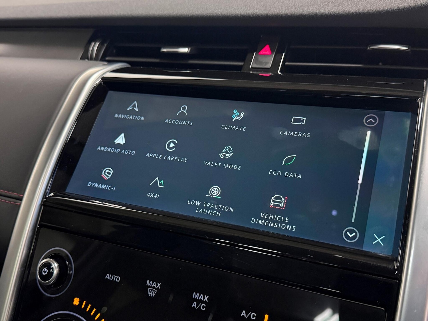 Used Land Rover Discovery Sport 2022 for sale - 76728308: Photo 42