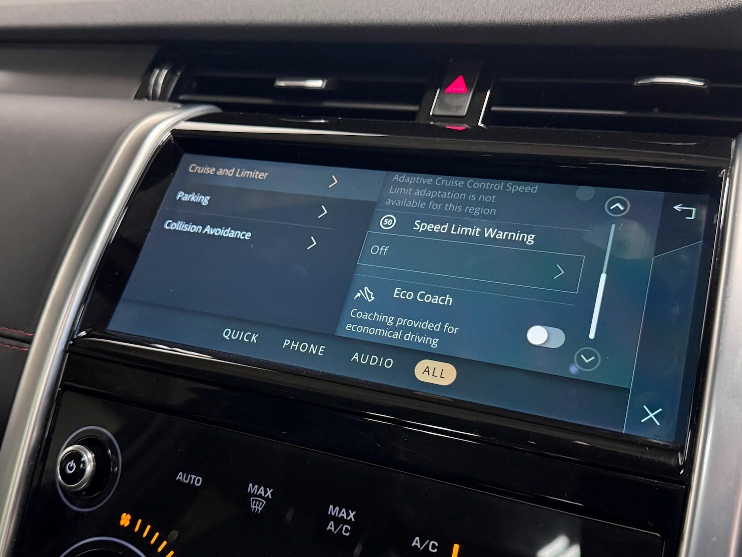 Used Land Rover Discovery Sport 2022 for sale - 76728308: Photo 47