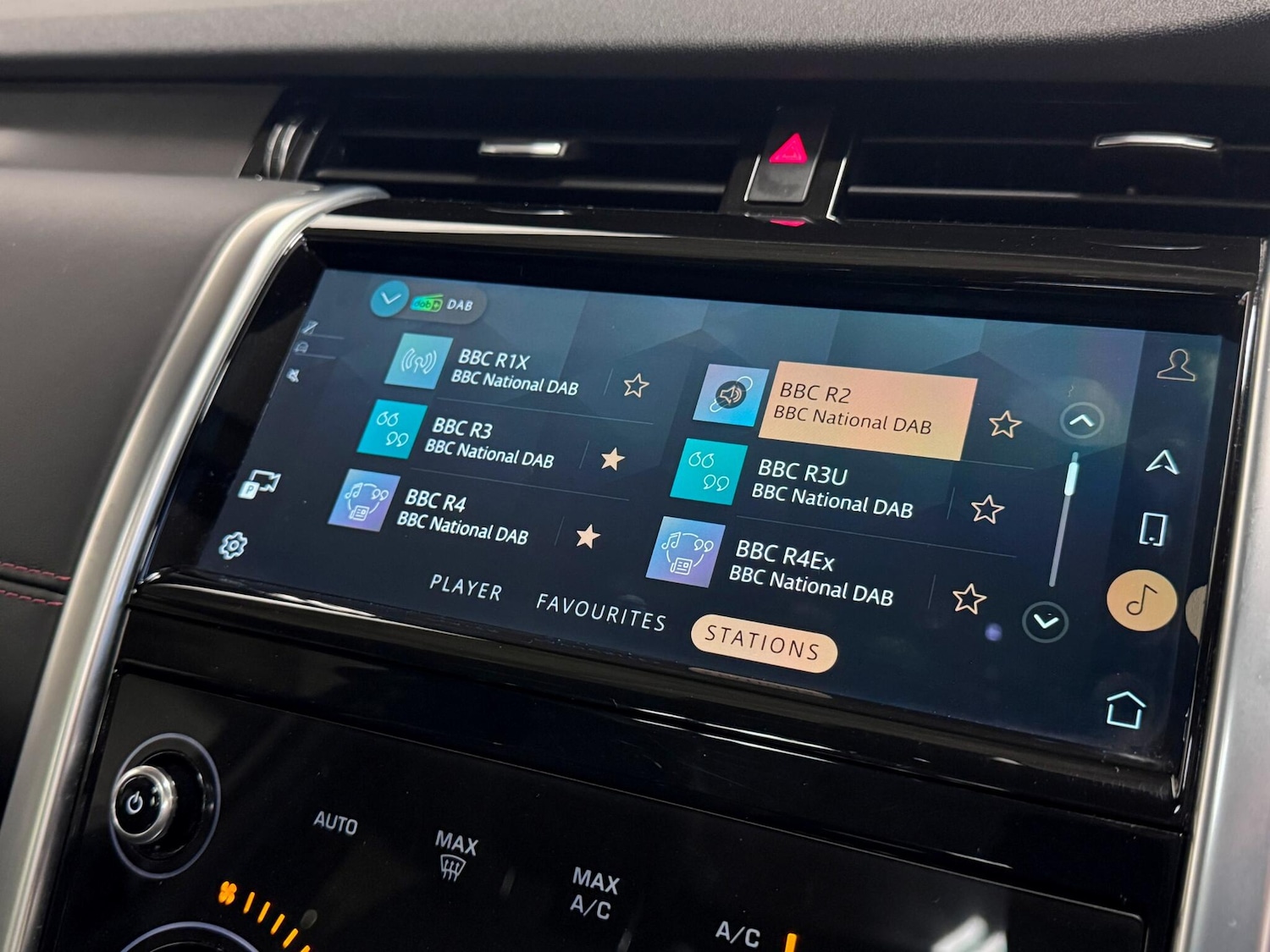 Used Land Rover Discovery Sport 2022 for sale - 76728308: Photo 52