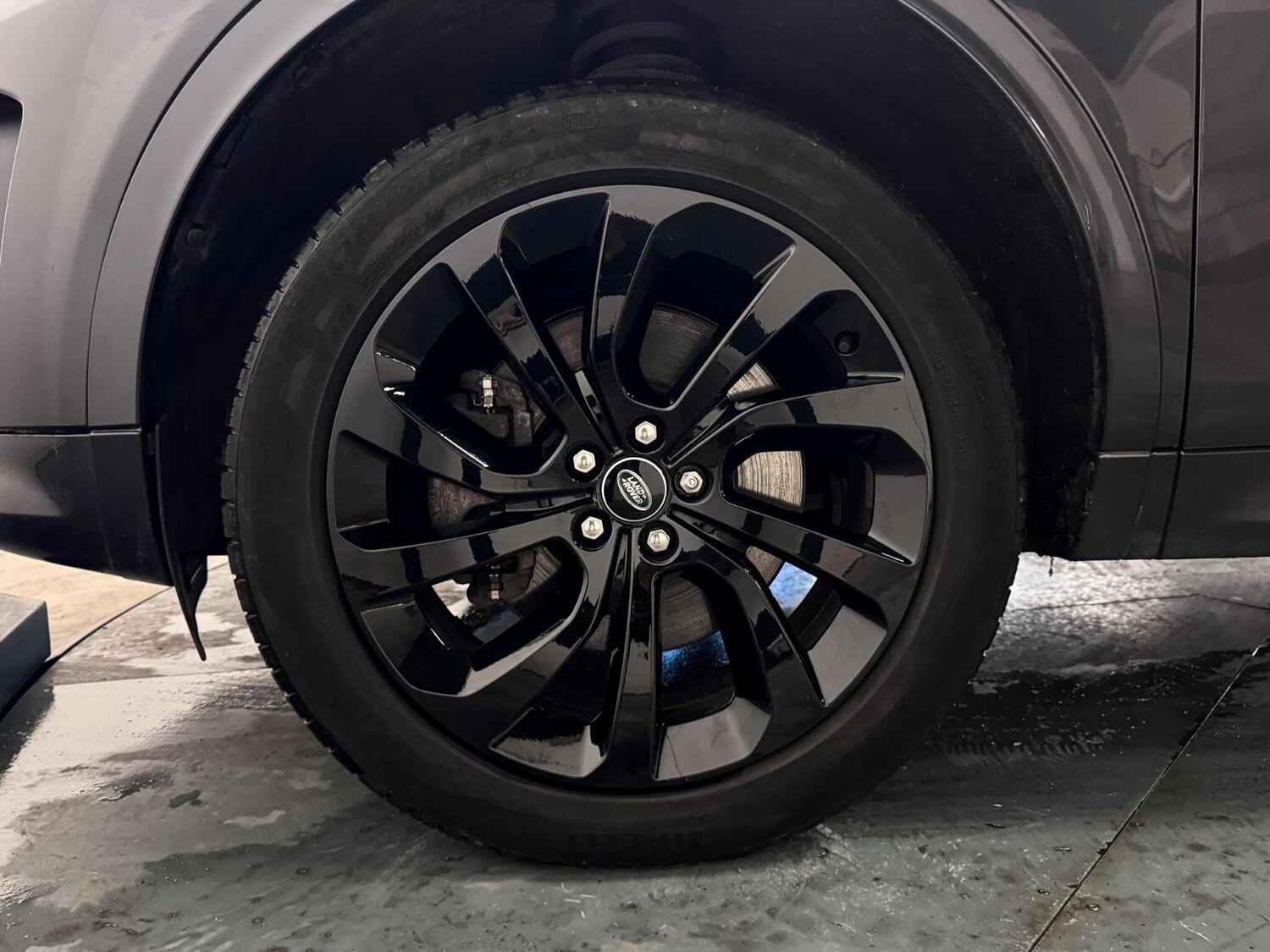 Used Land Rover Discovery Sport 2022 for sale - 76728308: Photo 60