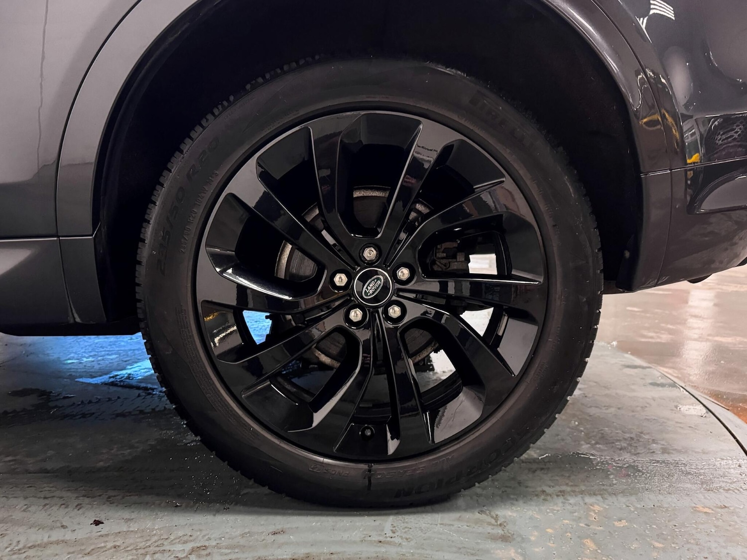 Used Land Rover Discovery Sport 2022 for sale - 76728308: Photo 61