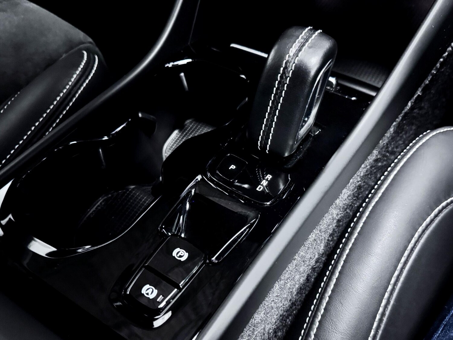 Used Volvo XC40 2020 for sale - 77646190: Photo 29