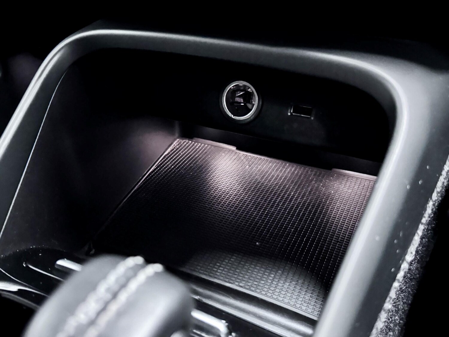 Used Volvo XC40 2020 for sale - 77646190: Photo 30