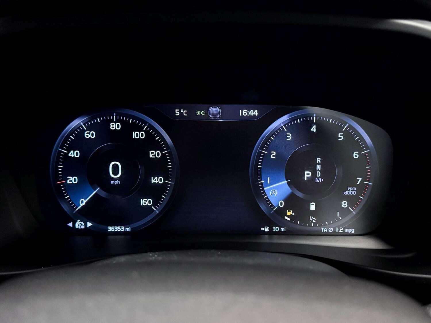 Used Volvo XC40 2020 for sale - 77646190: Photo 35