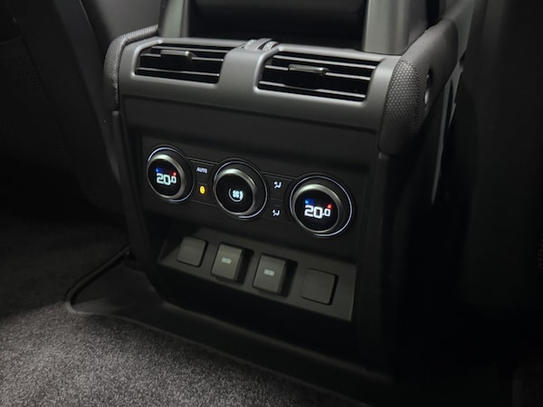 Used Land Rover Defender 90 2023 for sale - 76166822: Photo 27