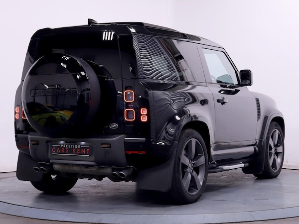 Used Land Rover Defender 90 2023 for sale - 76166822: Photo 9