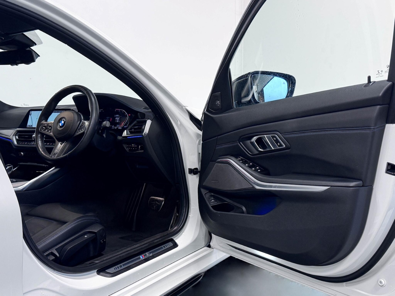 Used BMW 3 Series 2019 for sale - 77253812: Photo 14