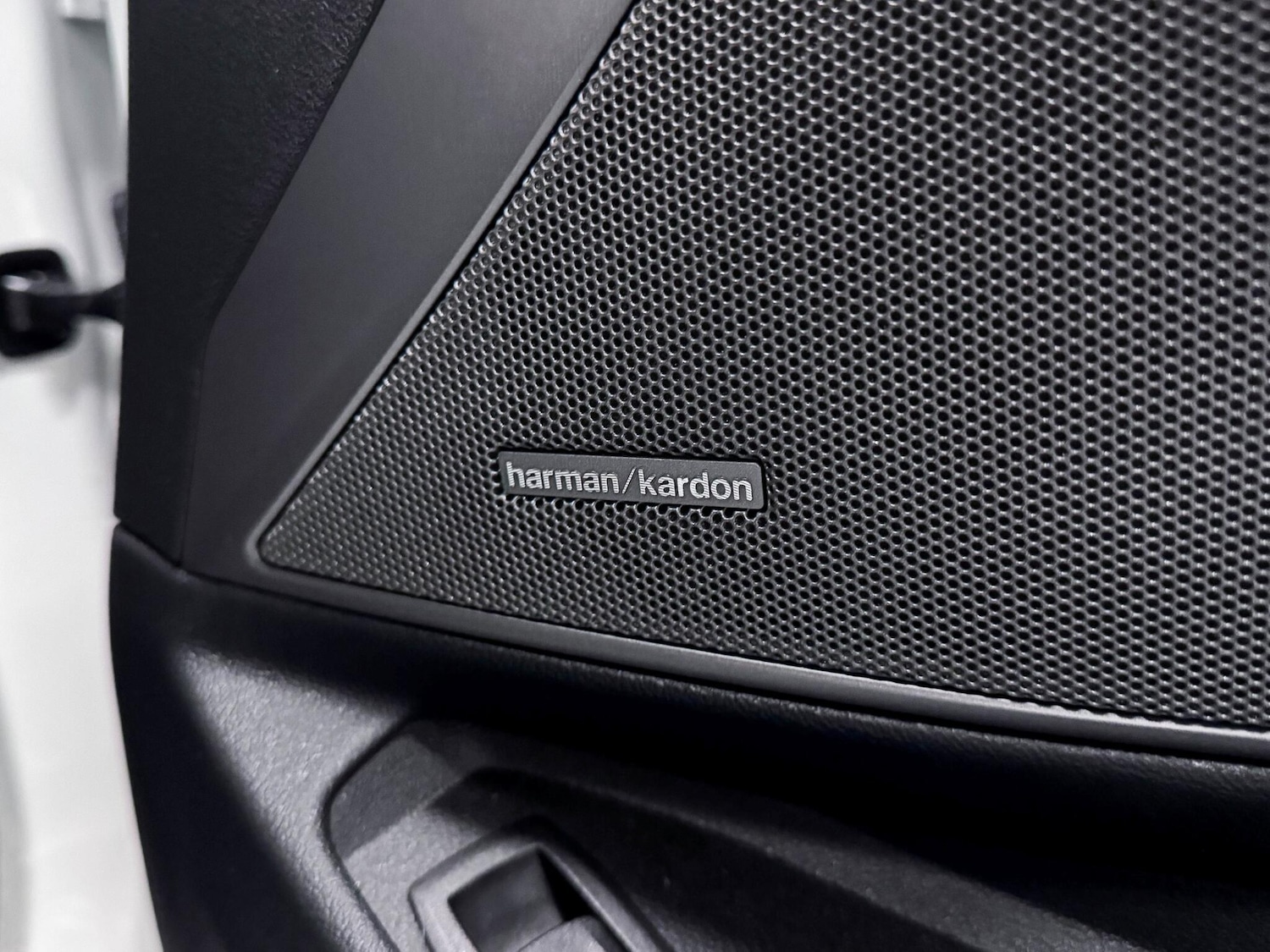 Used BMW 3 Series 2019 for sale - 77253812: Photo 17