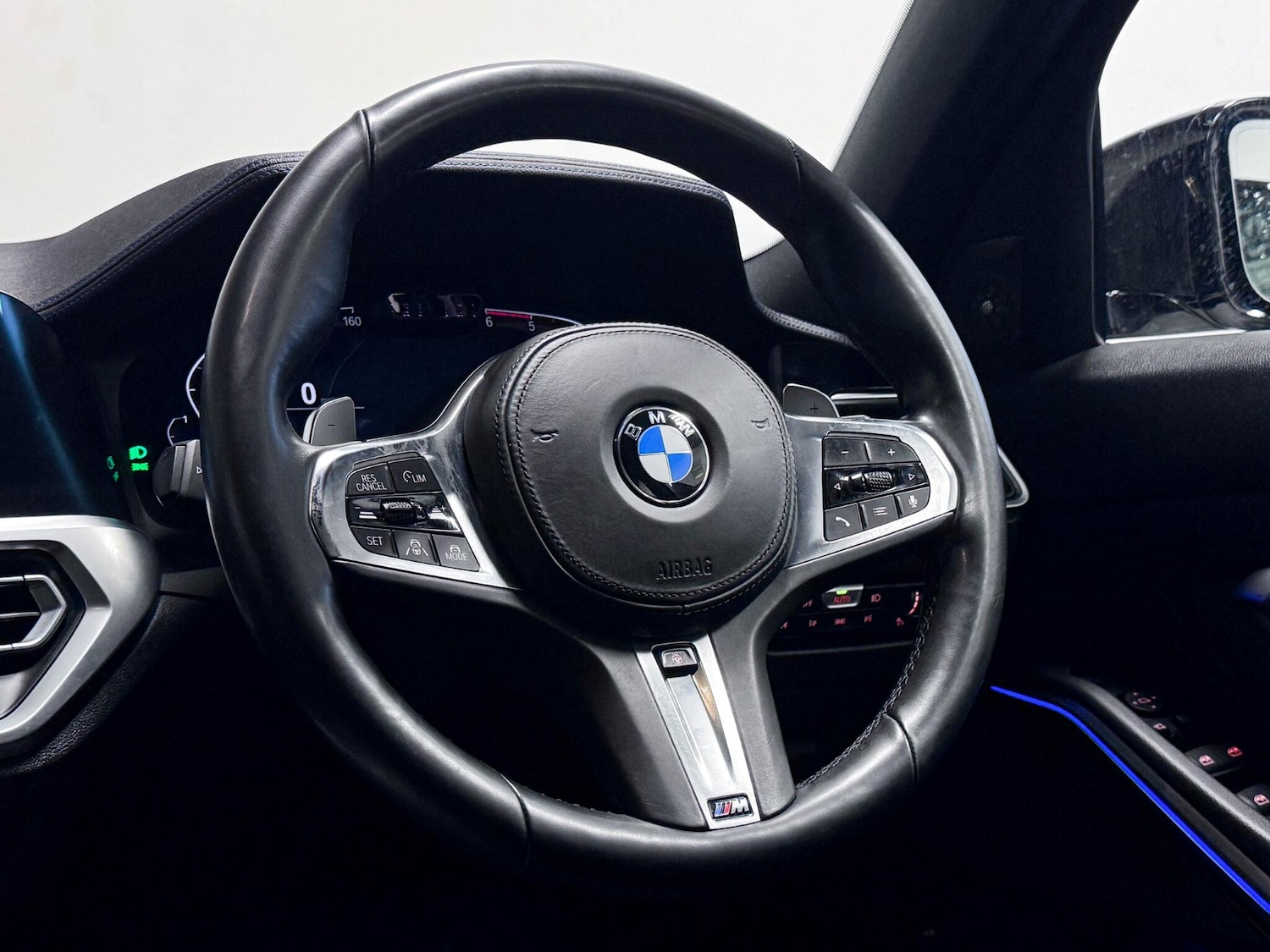 Used BMW 3 Series 2019 for sale - 77253812: Photo 34