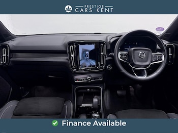 Used Volvo XC40 2023 for sale - 76584464: Photo