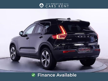 Used Volvo XC40 2023 for sale - 76584464: Photo