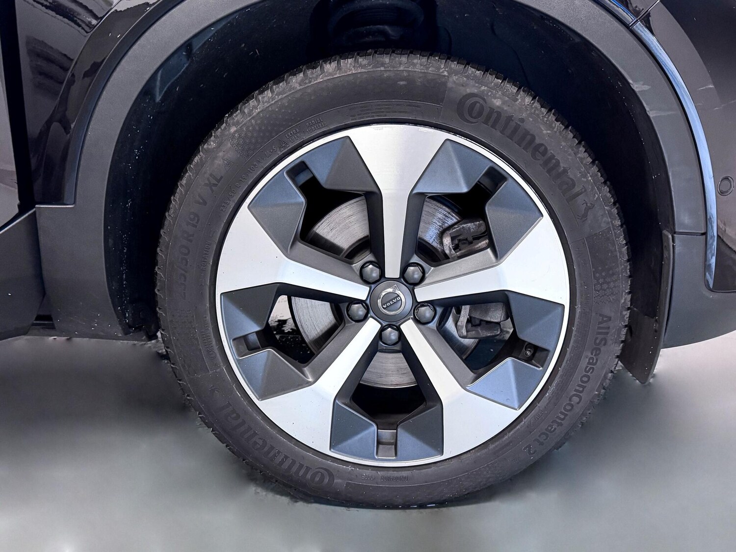 Used Volvo XC40 2023 for sale - 76584464: Photo 55