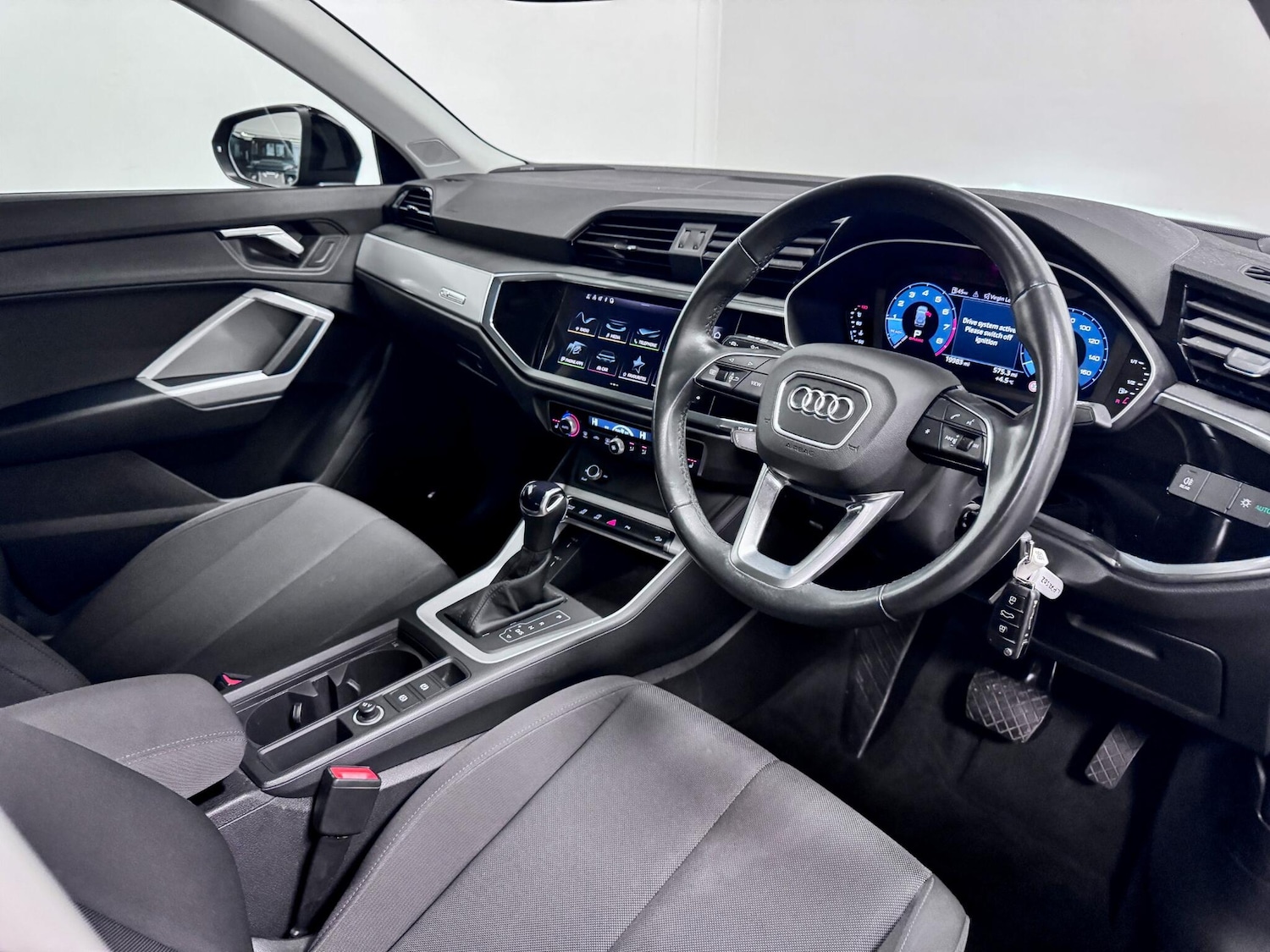 Used Audi Q3 2022 for sale - 77646236: Photo 19