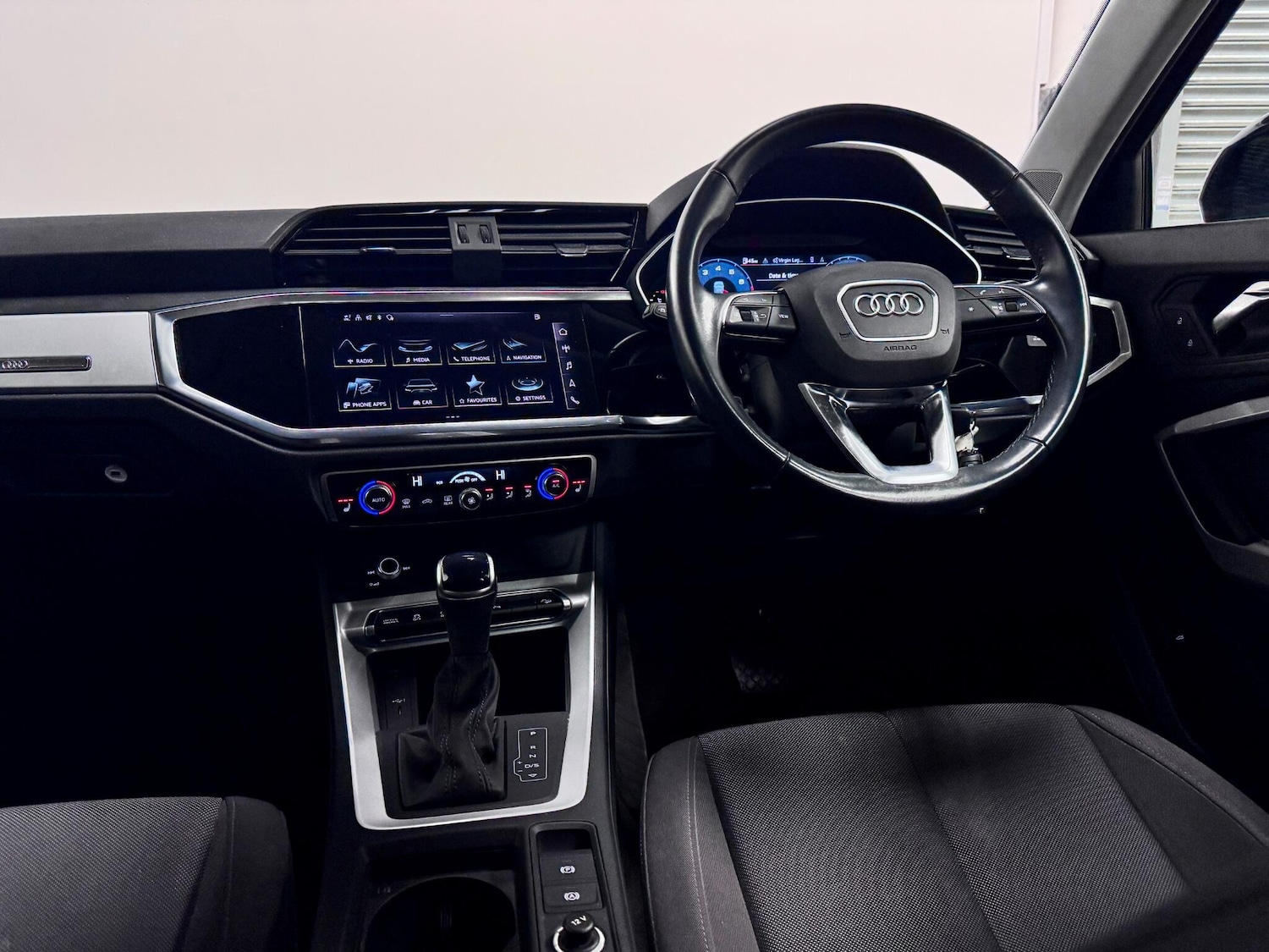 Used Audi Q3 2022 for sale - 77646236: Photo 32