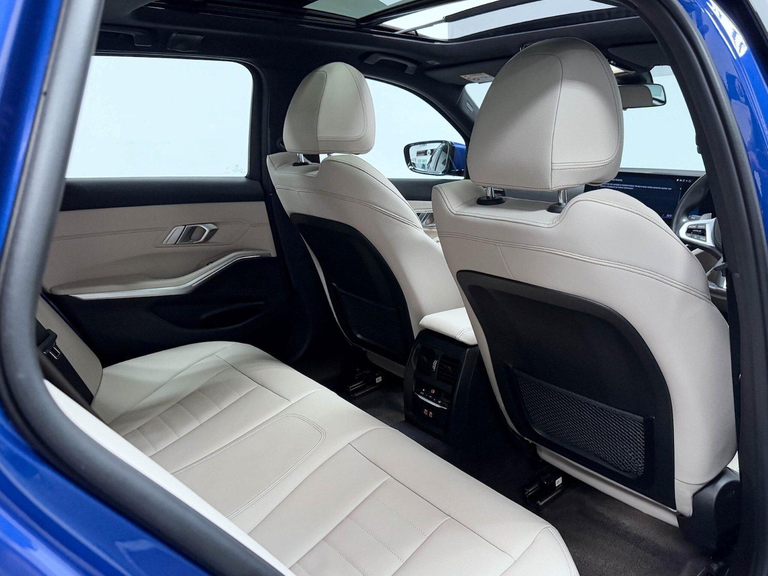 Used BMW 3 Series 2022 for sale - 76260037: Photo 23