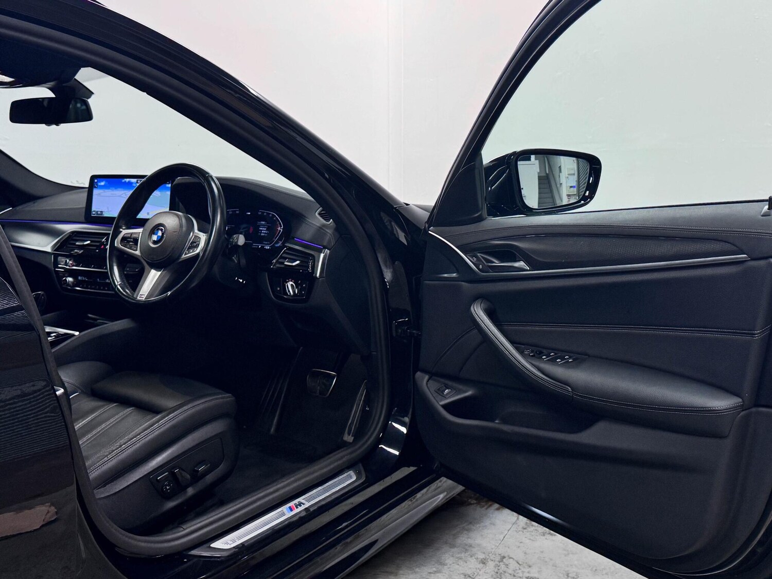 Used BMW 5 Series 2022 for sale - 77612274: Photo 14