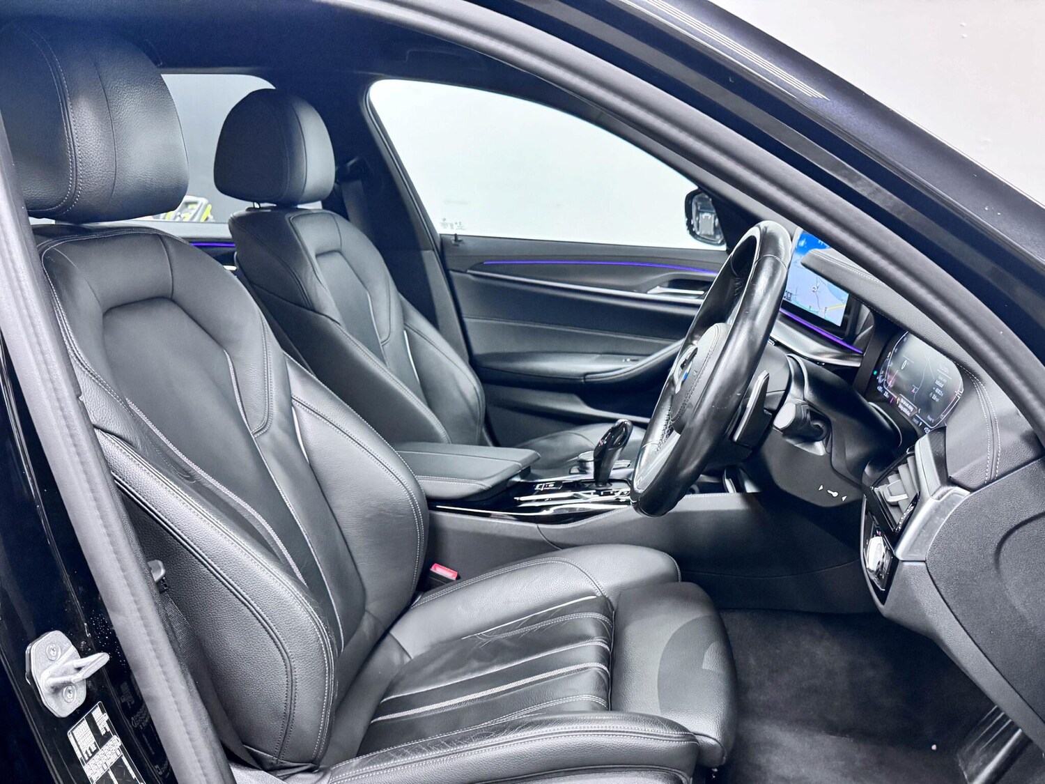 Used BMW 5 Series 2022 for sale - 77612274: Photo 22