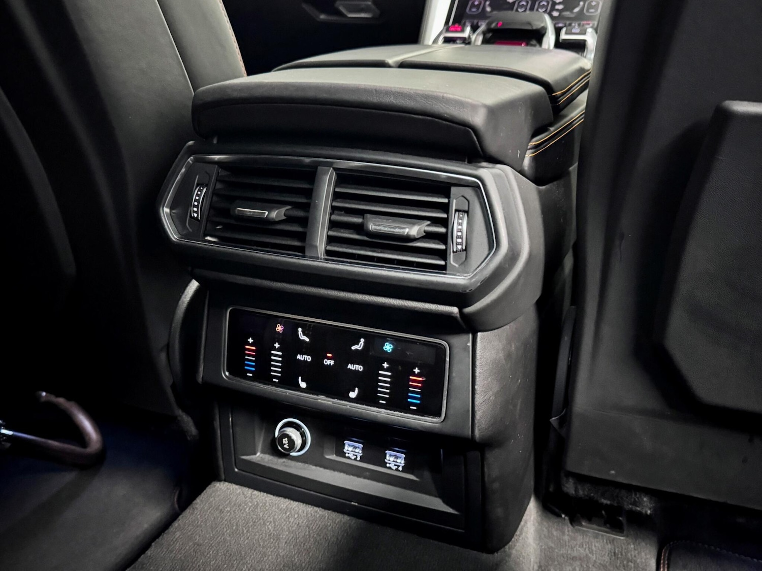 Used Lamborghini Urus 2021 for sale - 77478728: Photo 31