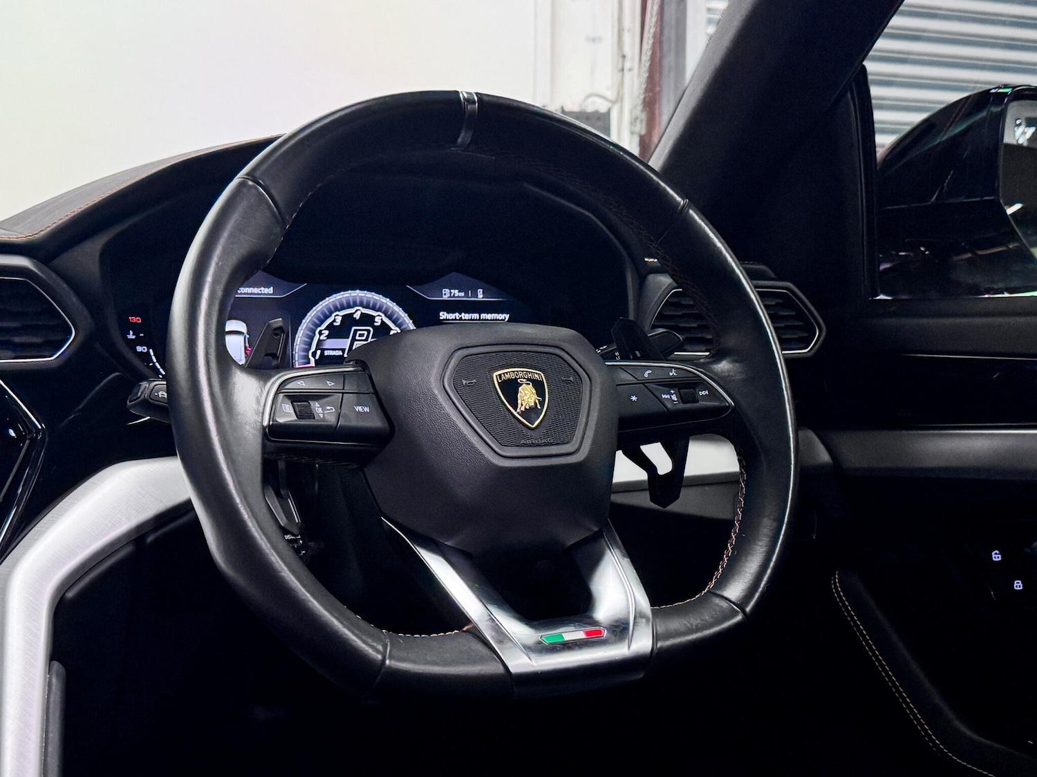 Used Lamborghini Urus 2021 for sale - 77478728: Photo 39