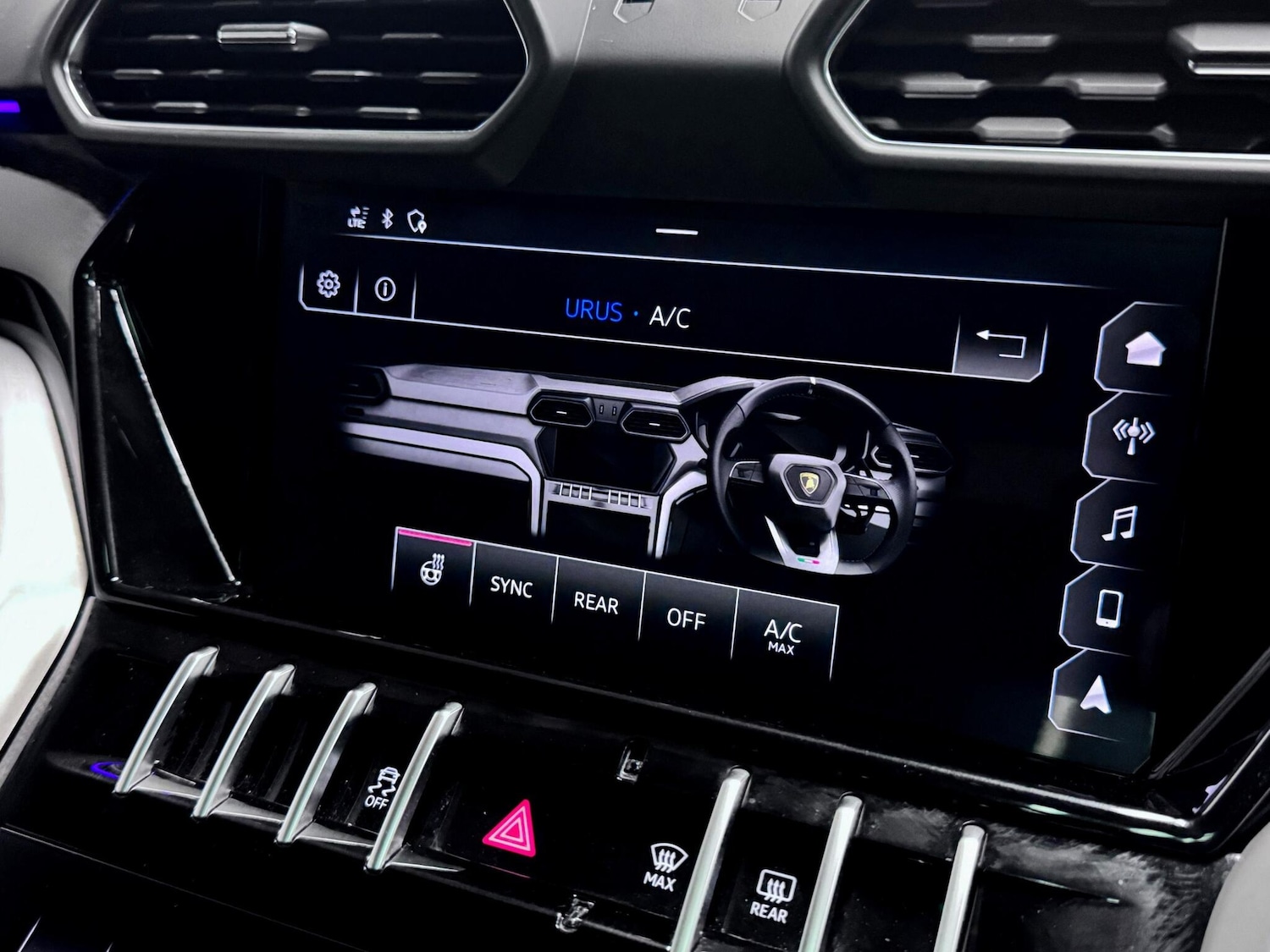 Used Lamborghini Urus 2021 for sale - 77478728: Photo 62