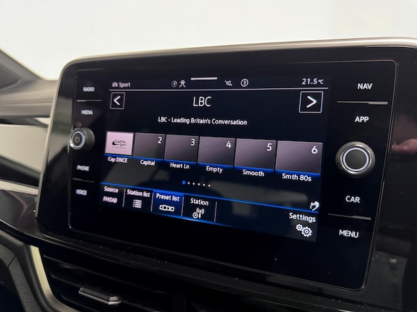 Used Volkswagen T-Roc 2024 for sale - 75060282: Photo 45