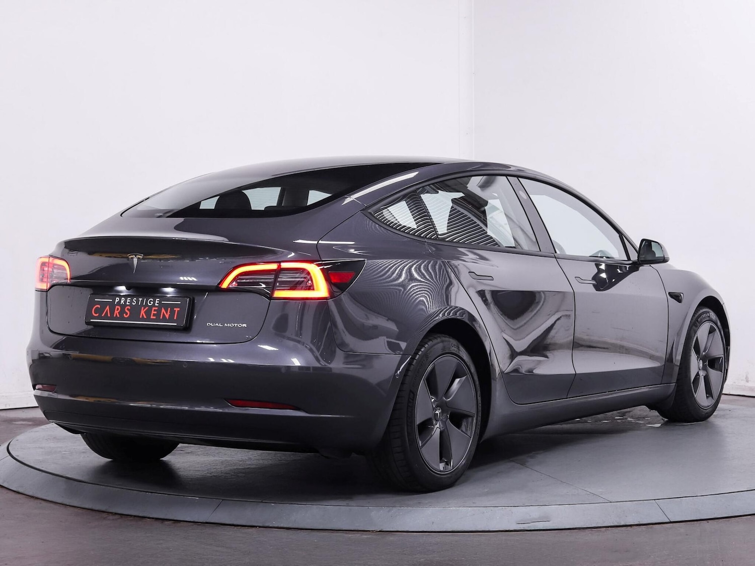 Used Tesla Model 3 2022 for sale - 76188967: Photo 9