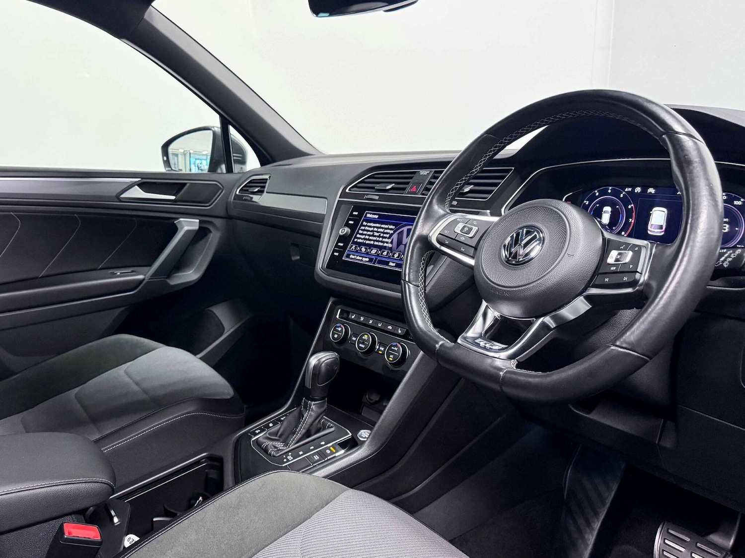 Used Volkswagen Tiguan 2020 for sale - 76152723: Photo 21