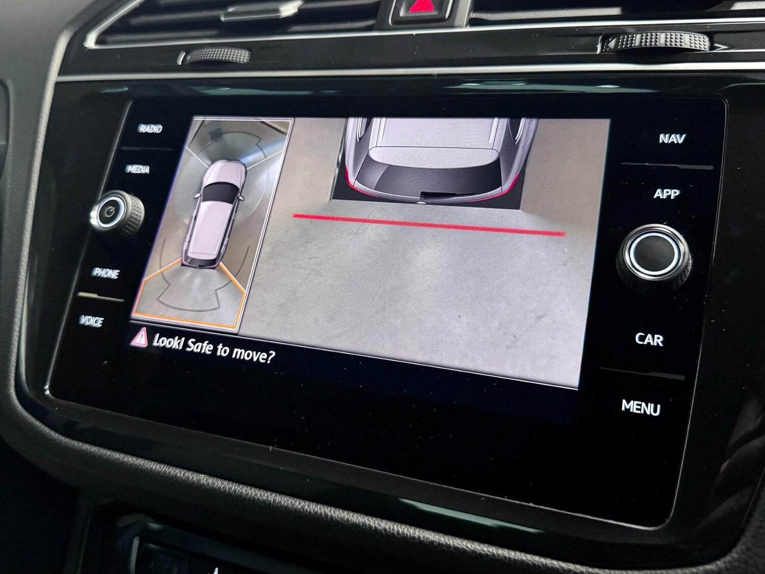Used Volkswagen Tiguan 2020 for sale - 76152723: Photo 46