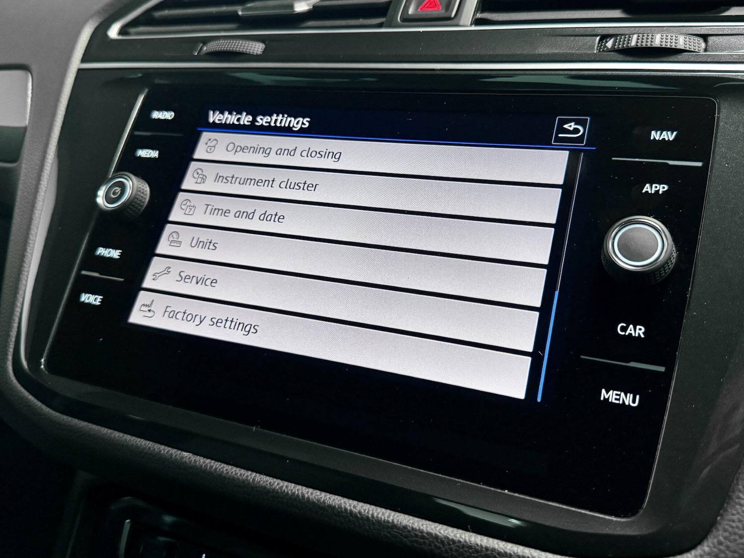 Used Volkswagen Tiguan 2020 for sale - 76152723: Photo 56